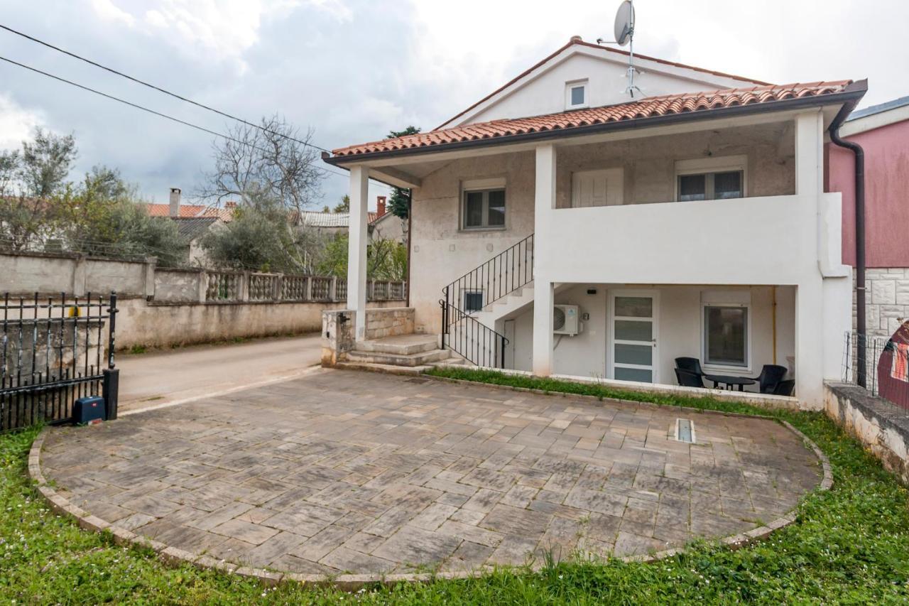 Studio & Apartment 'The Roots Apartments' Near Pula, Istria, Croatia מראה חיצוני תמונה