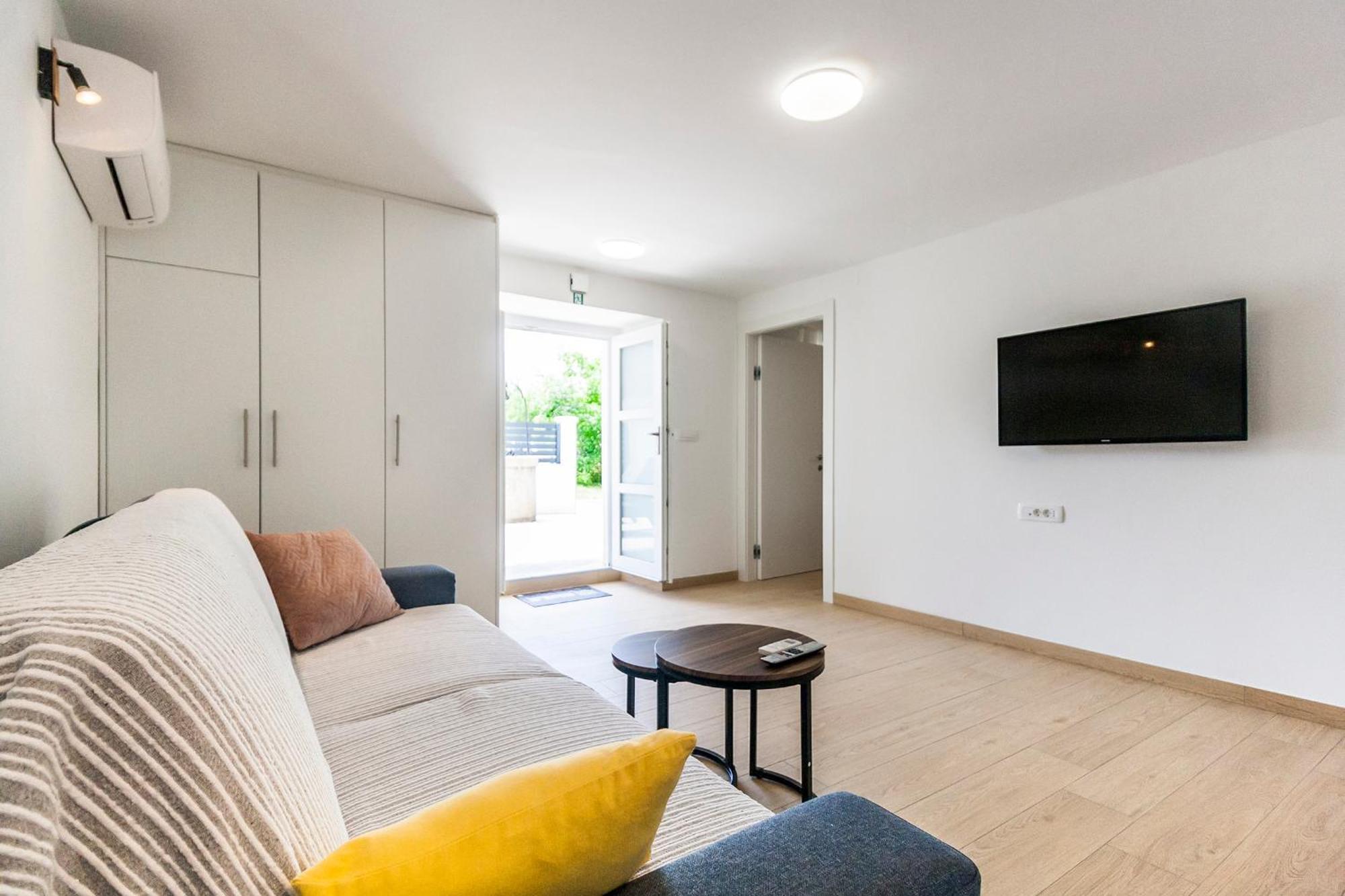 Studio & Apartment 'The Roots Apartments' Near Pula, Istria, Croatia מראה חיצוני תמונה